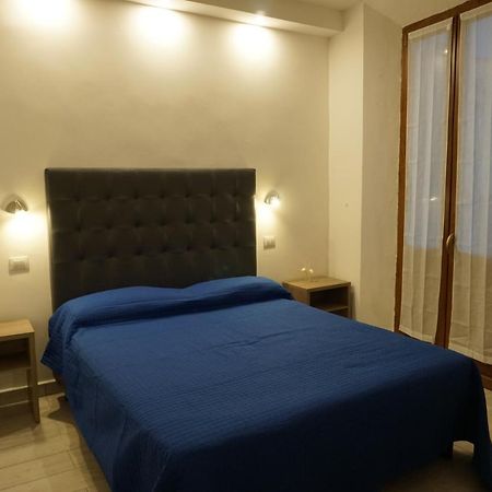 Holiday Rooms فلورنس المظهر الخارجي الصورة