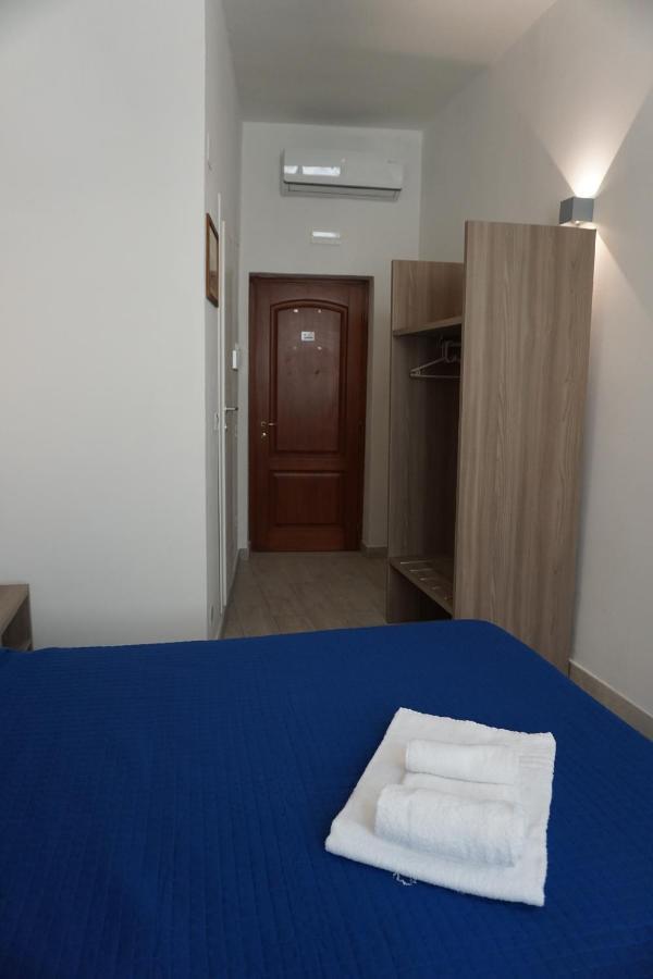 Holiday Rooms فلورنس المظهر الخارجي الصورة